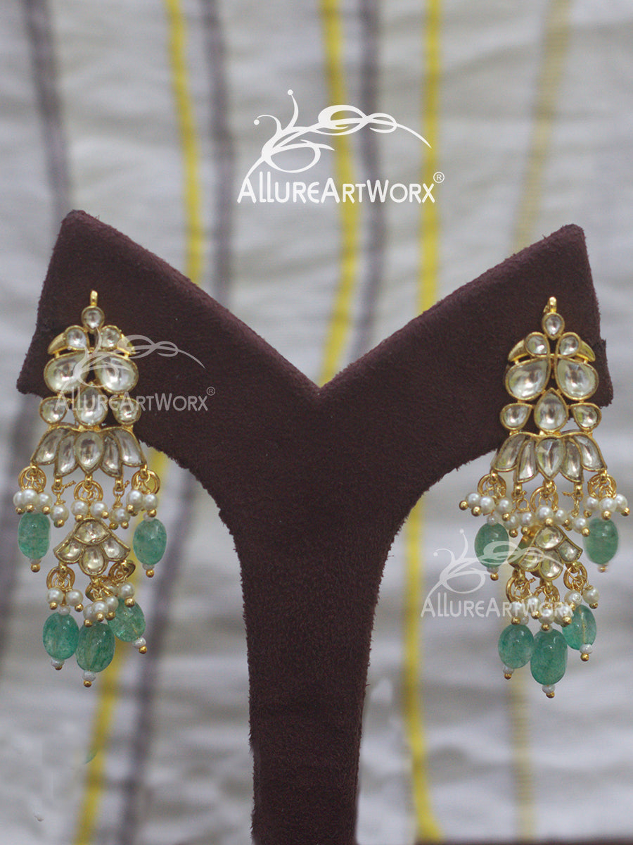 Peacock Choker
